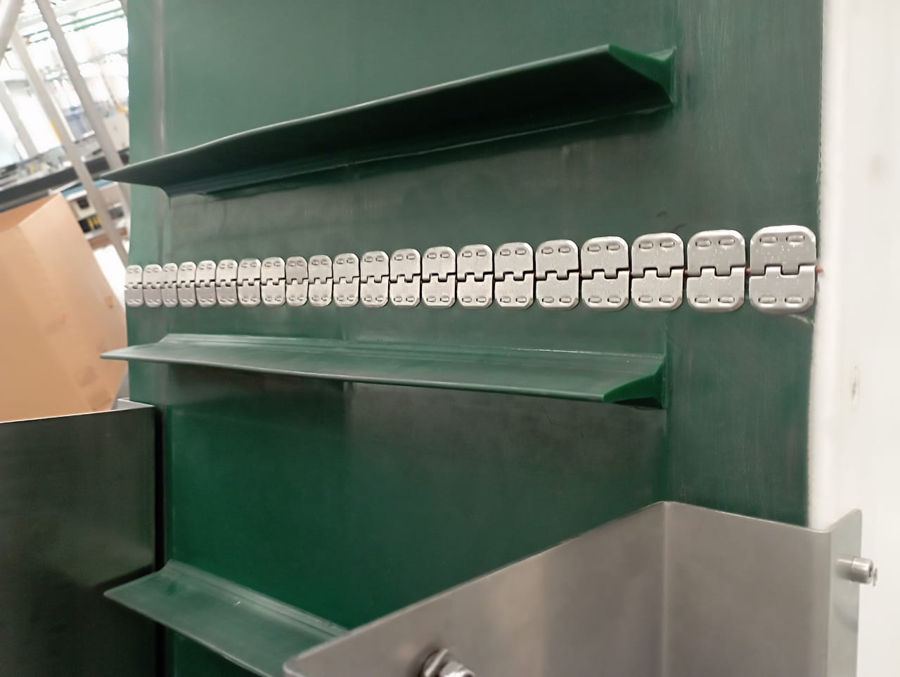 8cee6666-322d-4dcc-8fc3-392462c9626a