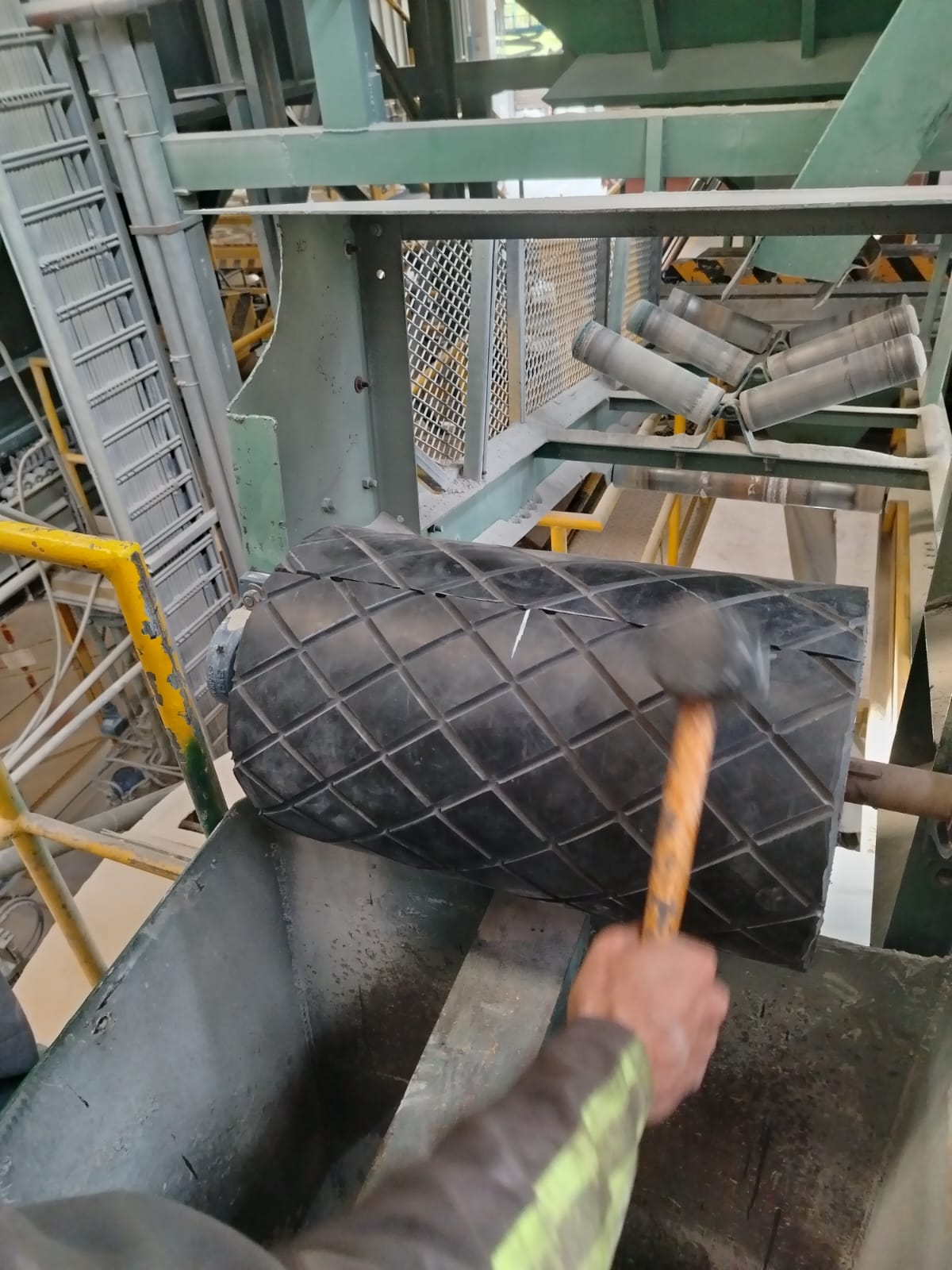 7a1cac8f-cd2f-4db8-a73f-948c7d5a069c